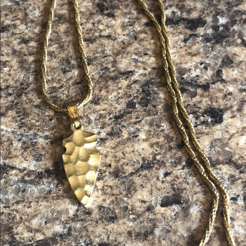Gold tone Spear Necklace